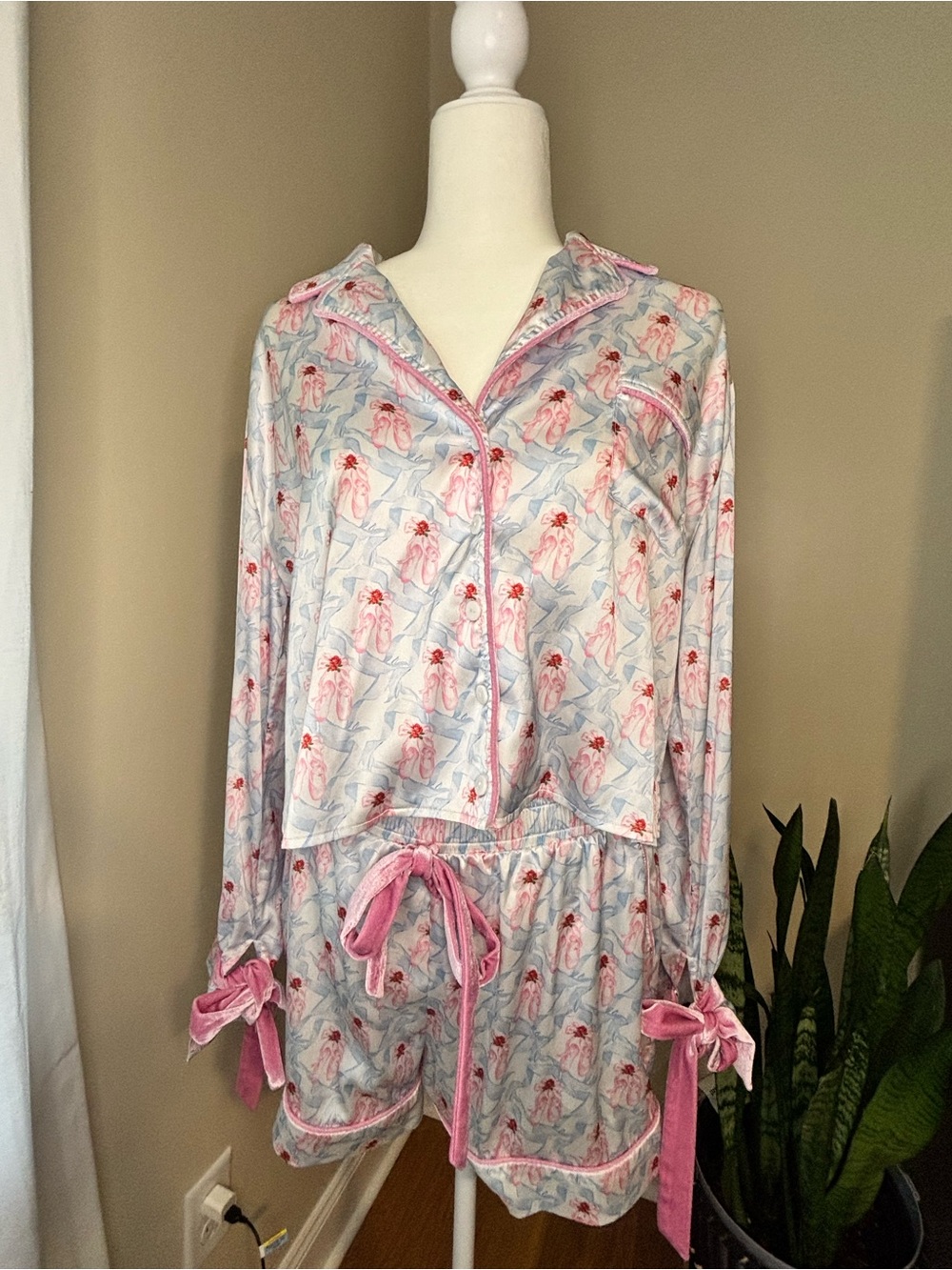 Pink & Light Blue Ballerina Print Satin Pajama Set